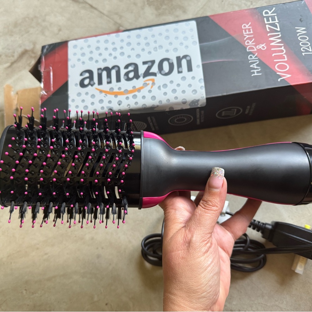 Hair Dryer &Volumizer 1200W